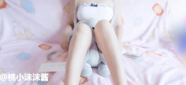 粉嫩小清新幼齿美女