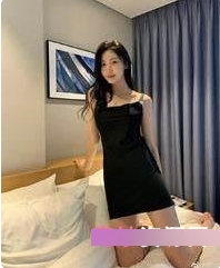 FSS冯珊珊：超美户外主播野外打野合作