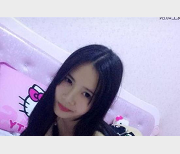 性感模特大学萌妹合集-素人学生妹、社保姬、渣男学长自拍福利姬11.2g