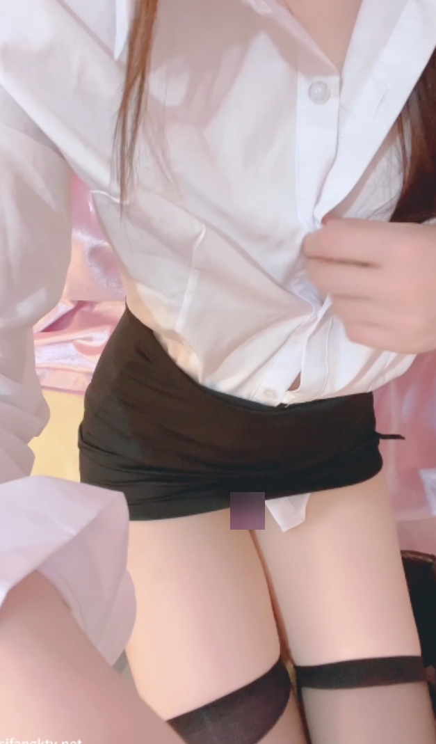 私人定制牛仔裤老师，强上毒舌女上司，2V2G百度盘