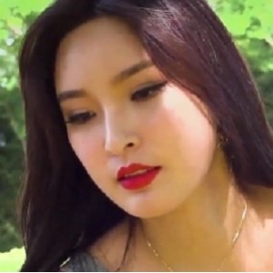 转载搬运的美腿包臀裙灰丝洗车雪糕百度云资源