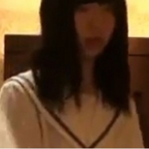 可爱妹子在宾馆玩弄度盘