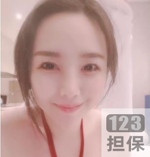 可可射宝肉鸡：终于看到可可下水PAPA的作品！内S女神身材颜值，男主垃圾水！