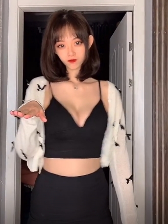 李光洙:超人气逆天高颜值灵魂工程师的抖胸热舞热浪