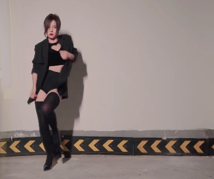 B站最新舞蹈区PMV剪辑：一分一秒，让你的大棒子被含住