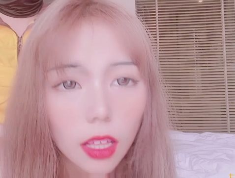 《UP博主推荐:糖心外卖小哥的言语脑补剧情,超高颜值小姐姐忍不住想跳起来!》