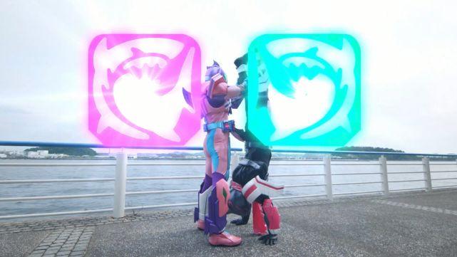 假面骑士revice(礼拜四)