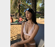 最新甜美妹子与男友蜜月之旅自拍视频