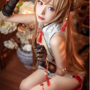 最新[54p34v1.4G斗鱼人气主播小鹿酱 福利资源