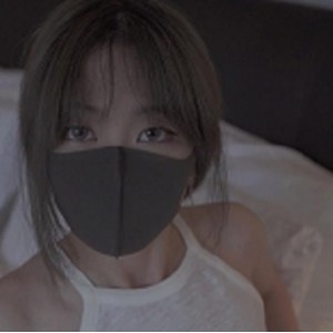 最新HongKongDoll玩偶姐姐私信小短片油光光play