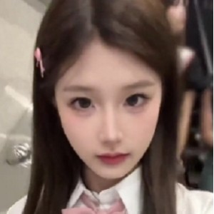 推特文静小女生『小屁大王』与闺蜜深夜交流生物知识[少v少p+950M]