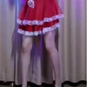 推特舞姬《咚小姐》真空定制热舞视频
