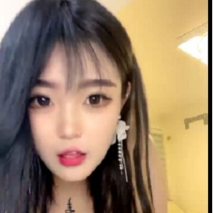 六六社【童颜巨兔】超高颜值笔心扇贝女神