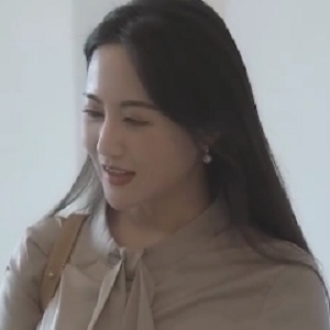 某传媒装修工被辱骂，一怒之下女房东