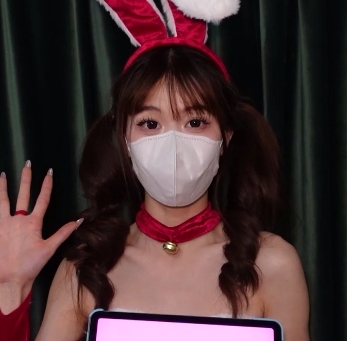 你的专属猫咪《Cola酱》足球宝贝圣诞妹妹的奇妙体验