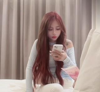 高端局探花柒哥，1V-758M资源，外W女自拍，身材甜美小姐姐们盛装登场