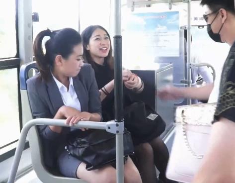 逍遥公交绳艺精选女主，微信群作品，Htu，时长37分钟，2V-2.4G清晰画质