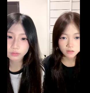 大学生闺蜜糯米&小虫：馒头车衣道具秀NC视频