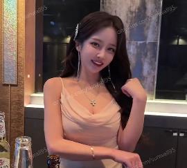 ：韩国人气女团成员自拍洗手间探险，8分钟视频曝光！