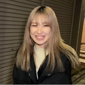 火爆！日本素人博主采访素人后~群~P原版合集10宝军主演，4V7.6G，精彩内容