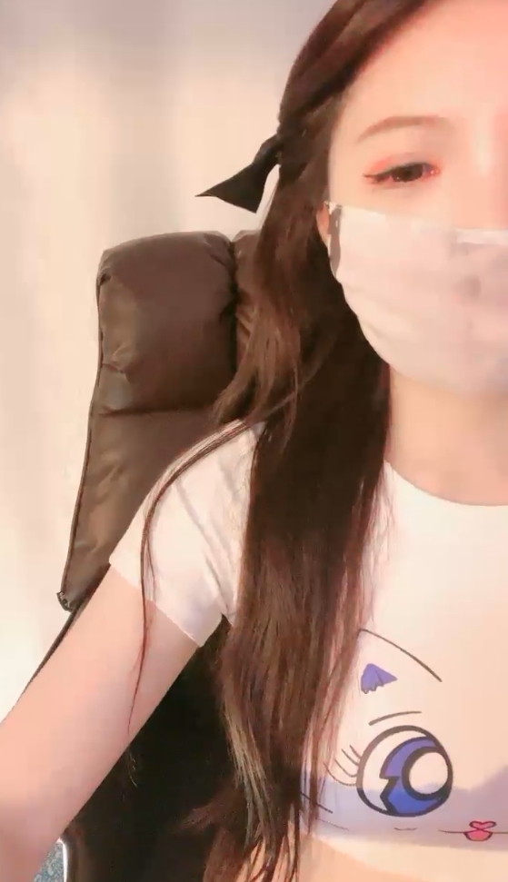 甜腻小喵啵一口奶盖视频合集，185V精彩瞬间，166.7g可爱收藏，完美去重体验