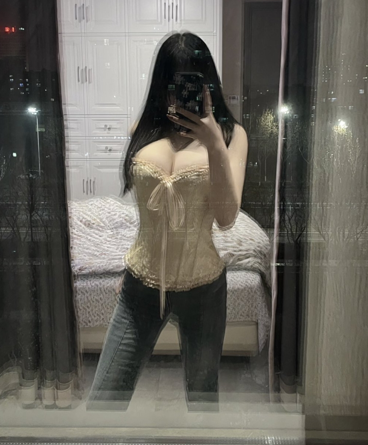 大罩杯福利姬小鲅鱼定制最新合集506V5.8G,百度ED2K新增