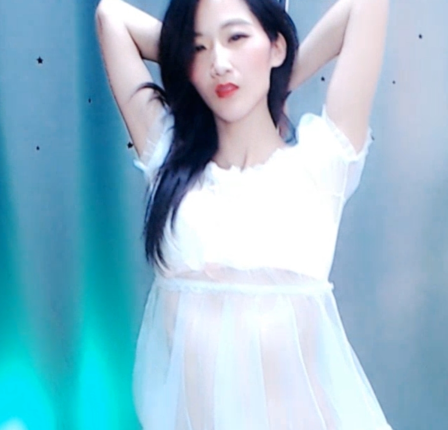 虎牙小小兔定制有尺度31V3.42G,补充收藏,百度分享