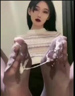 抖音挑战合集绝版资源王红框百层挑战121V4.4G，校园剪辑精彩纷呈