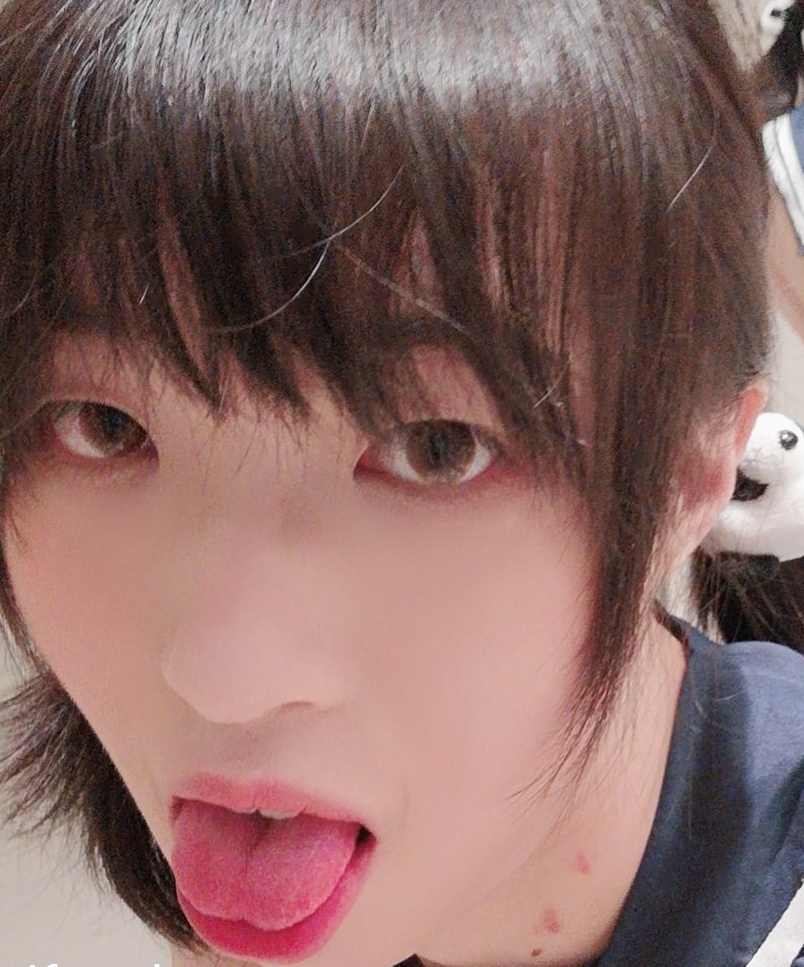 推特眼镜TS俞喵喵私拍合集20万粉2G，收藏自用