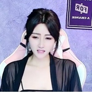 颜值御姐百度hhkkuu123最新合集76V78G，收藏精选