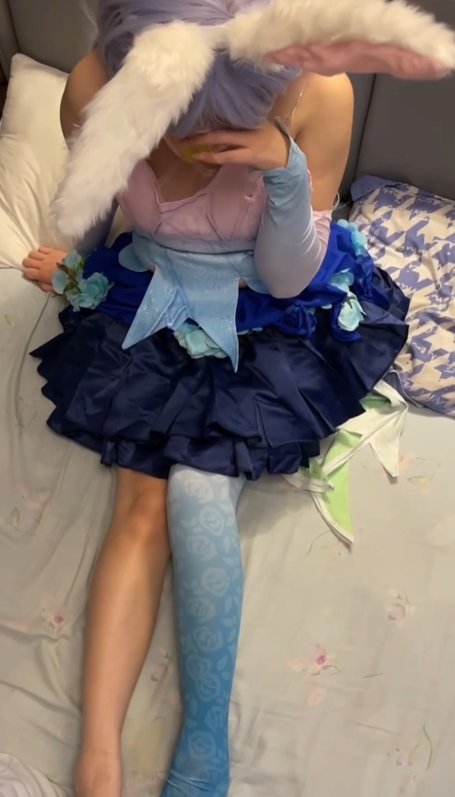 福利姬Akira线下约会福利14V5.2G,收藏百度ED2K