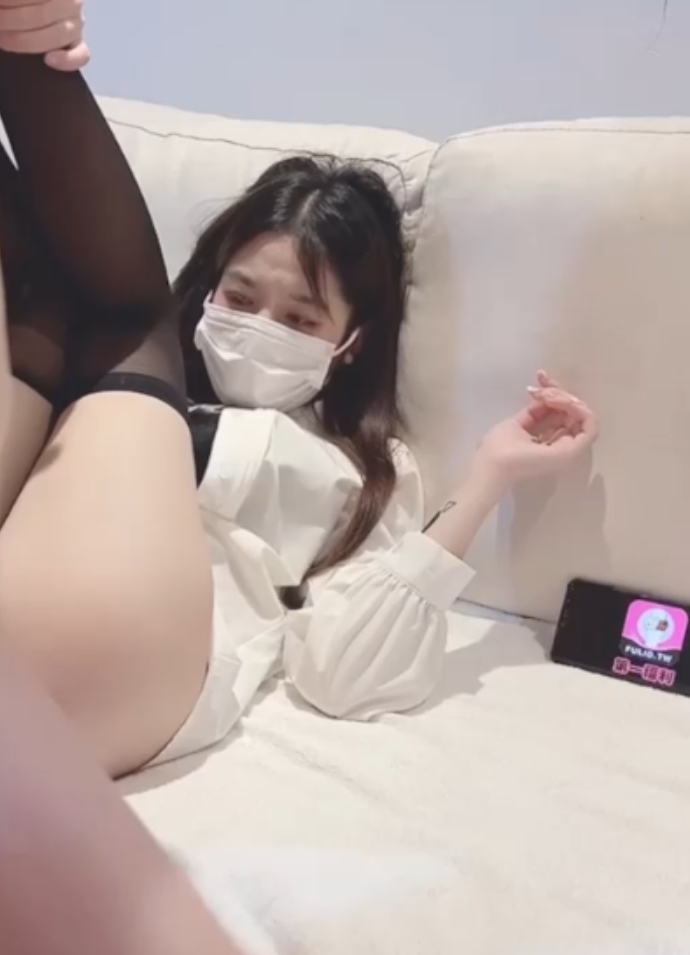 一线天优米酱美臀最新合集29V6G，百度云露脸上传