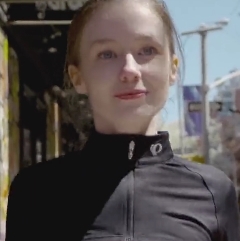 乌克兰模特P站展示Emily最新合集121M[度盘]，纽约风情