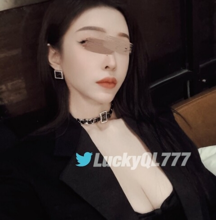高端乱来派对LuckyBaby大长腿女神最新合集16V849MB，团建聚会精彩瞬间