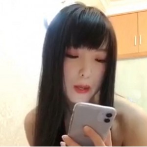 转载百度盘奇怪玩具采访蛇信子兔牙姐姐最新合集3V72.8M，文件解压技巧分享