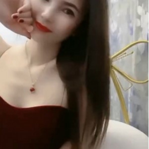 转载快手优质少妇兰兰女神定制福利合集18V298MB，百度盘分享