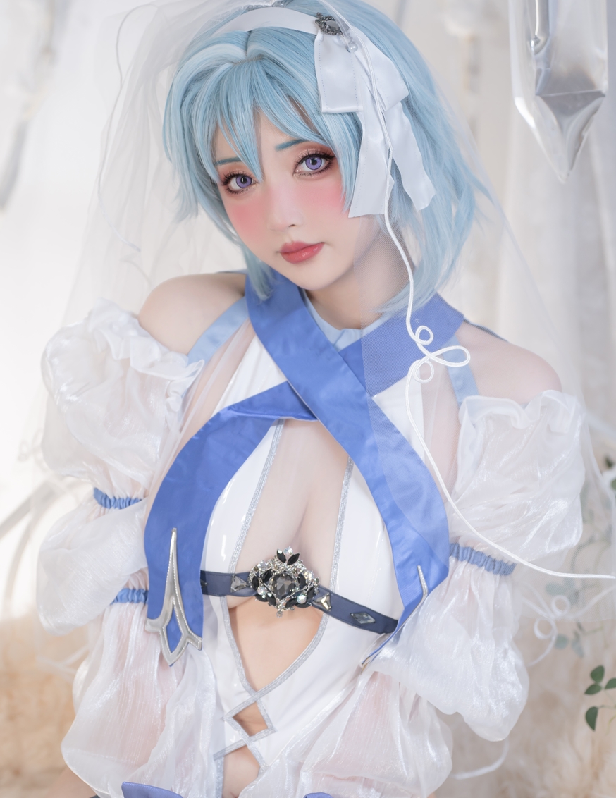 大罩杯coser云烧福利合集323V9.54G，自行打包