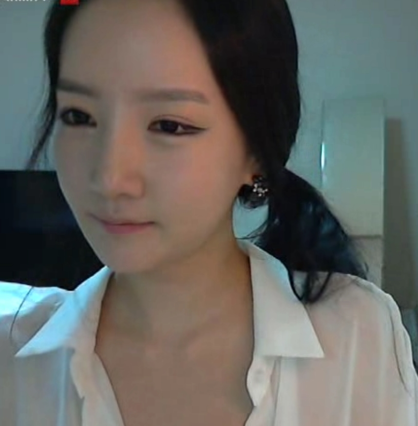 优质韩国主播朴妮唛最新合集26V10G，珍惜回忆