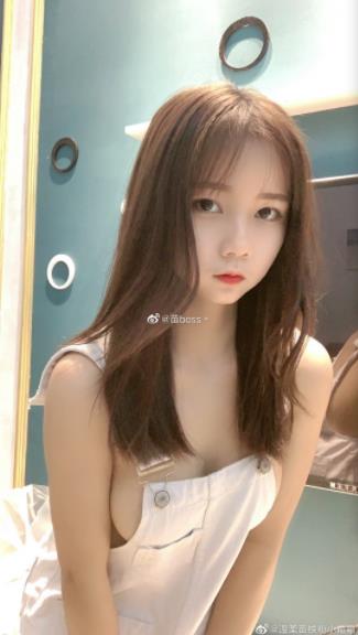 （苗老师）快手正能量视频绝版吐牛奶合集50V1.4G，积极向上的生活态度