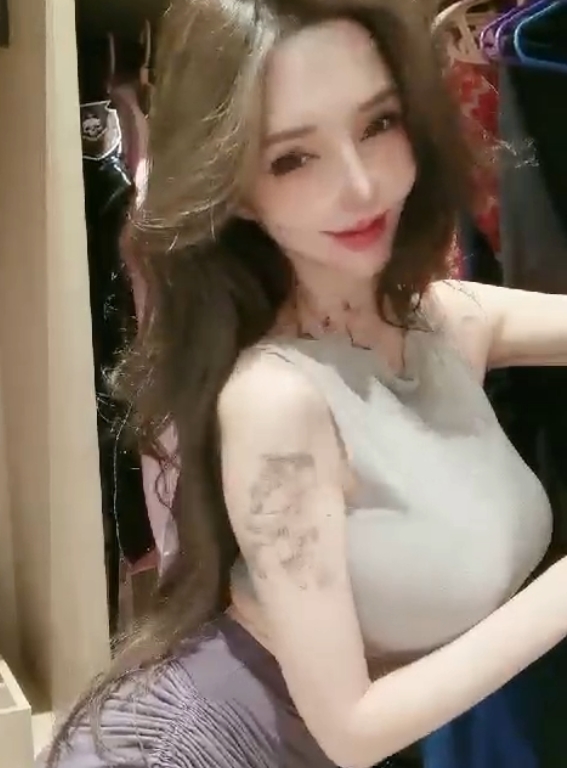 甜美二筒姐王瑞儿214集视频合集31.7G！