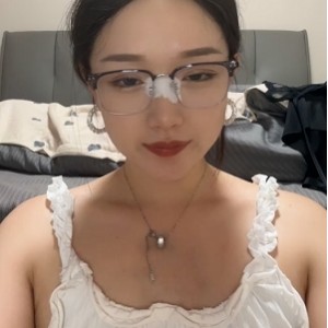 眼镜御姐妹子叭嗦最新合集57V48.6G，精彩内容尽在百度ED2K