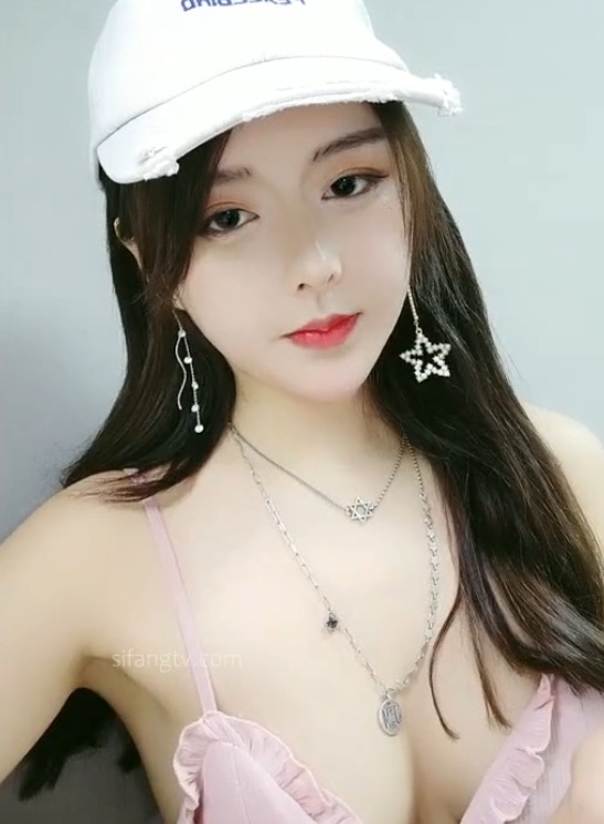 美臀女神唐泽雪最新合集298V255G，百度ED2K收藏，新增95V