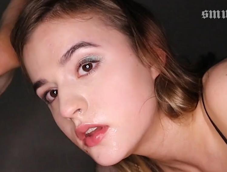 P站博主smuzililpussy最新合集3V500M，颜值身材超赞，快来下载观看！