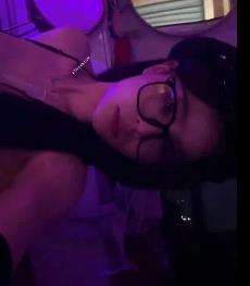 短视频B&M女神浪贱合集32V306M，自拍不露脸