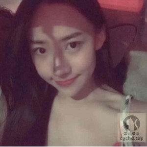 高颜值网红微博福利姬半糖草莓少女合集39V245M，绯闻资源与美妆视频