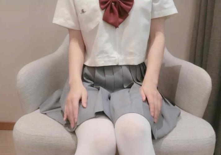 民国少女合集+洛美+诱惑美腿+luomei22+视频数量不详+10.2G+精选白丝网格袜,尽享优质资源