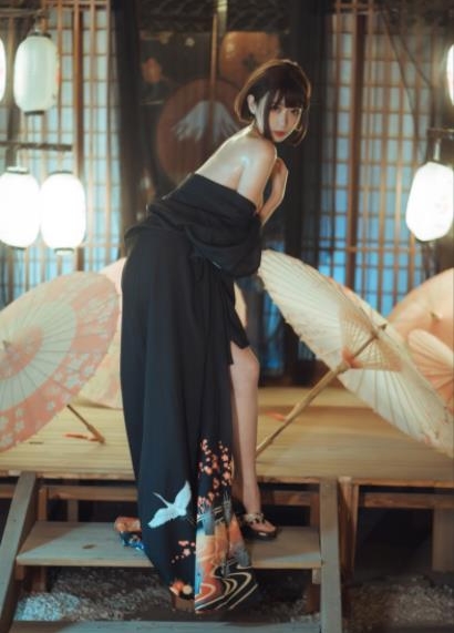 网红Coser奈汐酱超高人气最新稀缺资源合集1VXXG，颜值美女散播