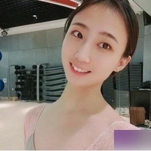 网红瑜伽老师御姐作品合集31V87P337M，年轻高难度动作，身体柔软