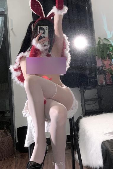 晨意推平台野餐兔自拍合集312部2三人游太粉嫩了