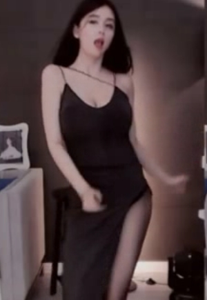 七哥张琪格斗鱼热舞46部50G太顶了